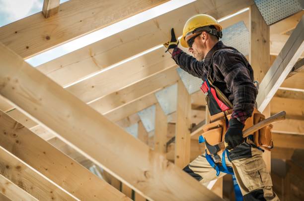 Best Flat Roof Repair Services  in Saylorville, IA